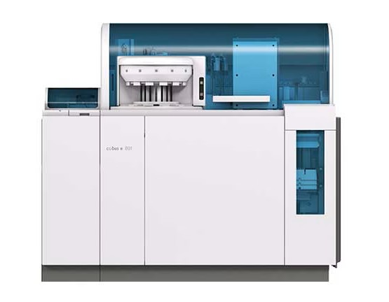 Roche cobas e 801 면역분석기